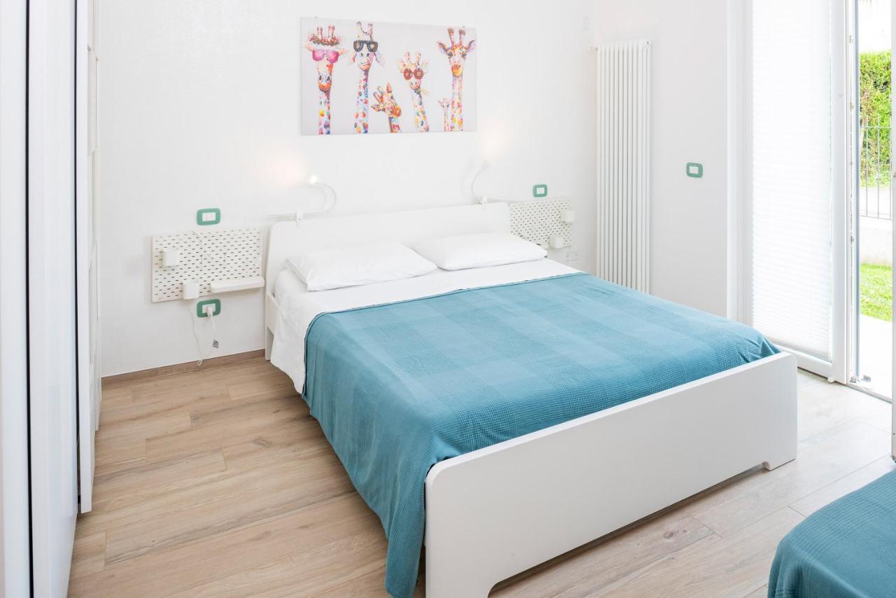 Villa Rosetta & Romeo Family Apartment กอสเตร์มาโน ภายนอก รูปภาพ